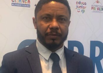 NETO DERROTA JERÔNIMO EM CAMAÇARI, E ELINALDO SAI GIGANTE DAS URNAS E FORTALECIDO PARA 2028 Artigo de opinião — Por Anderson Santos